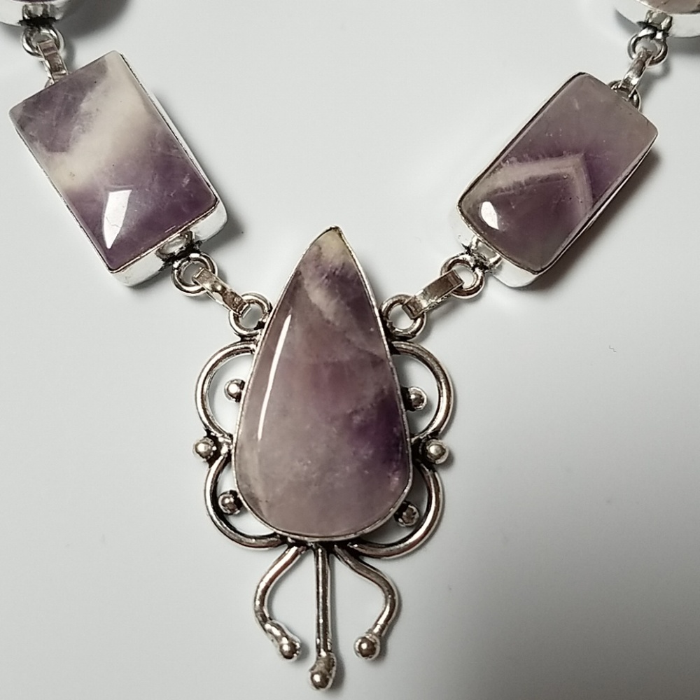 Amethyst gemstone necklace